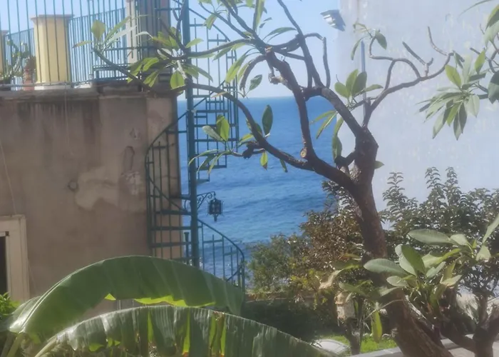 Al Comitato Bed & Breakfast Giardini-Naxos